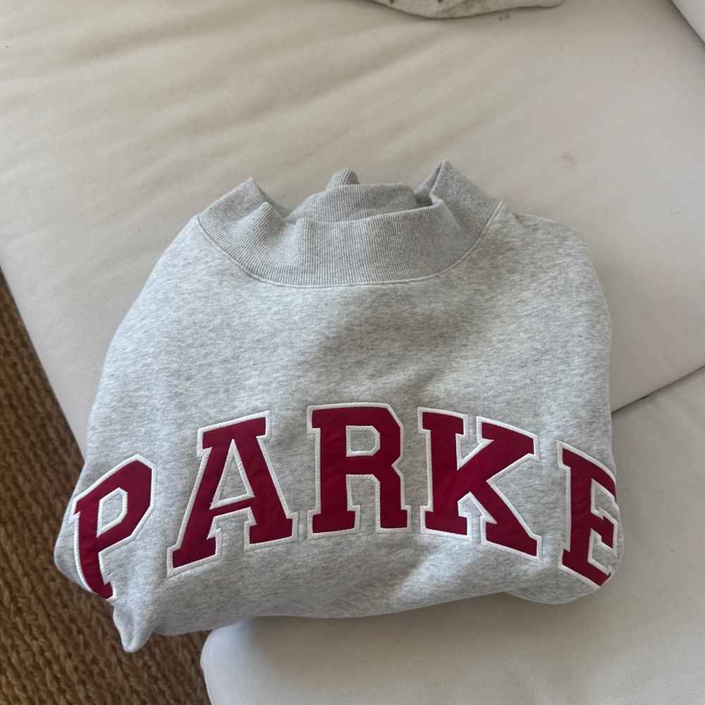 PARKE grey & red mockneck